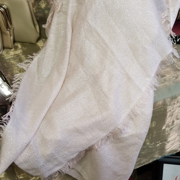 Cream Winter White Scarf - Picture 4 of 5